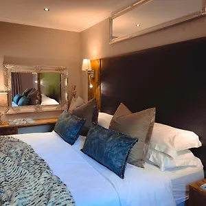 Lodge Silver Forest Boutique And, Somerset West